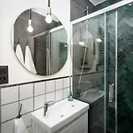 Househost : Topolowa 26/17 Lägenhet *