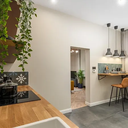Househost : Topolowa 26/17 Appartement *