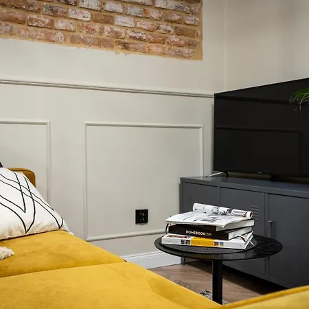 Househost : Topolowa 26/17 Апартаменты *